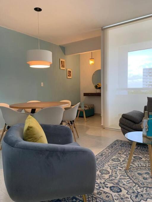 Exclusivo Piscina, Jaccuzi, Centrico. Apartamento *